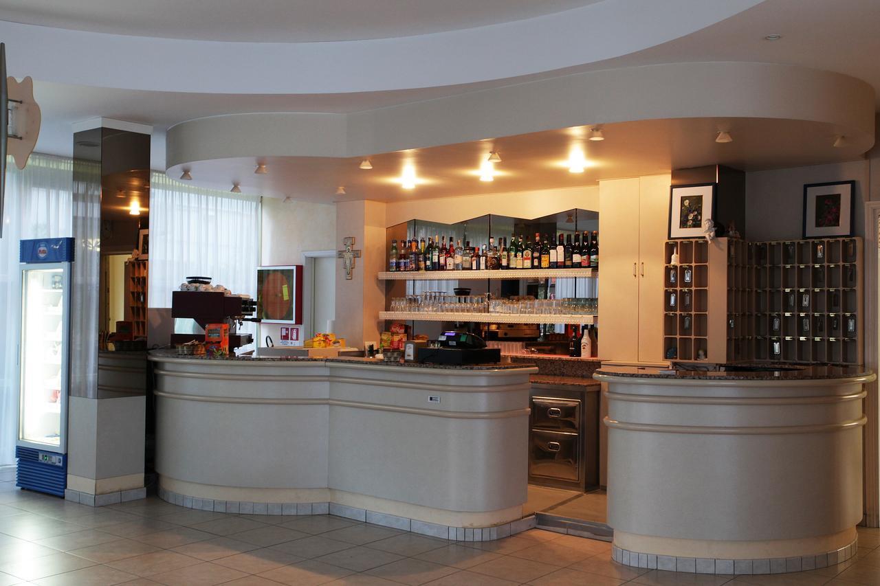 Hotel Santa Maria Cervia Exterior photo